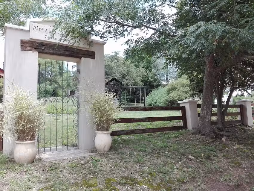 Aires de Capilla Vieja &ndash; Casas de Campo