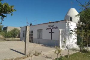 Capilla Beata Laura Vicu&ntilde;a &ndash; Parroquia Cristo Rey
