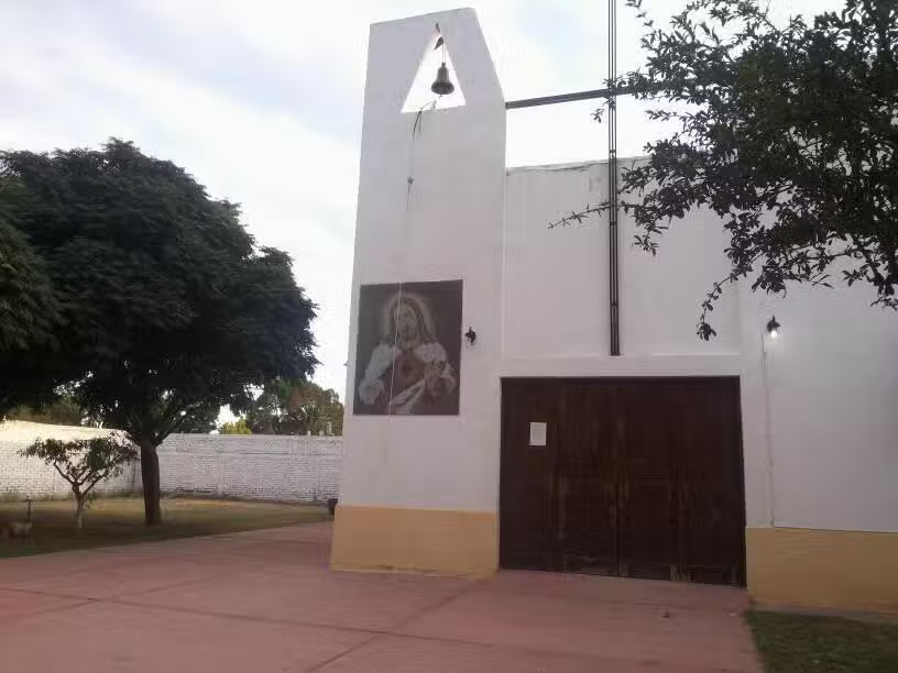 Capilla Cat&oacute;lica SAGRADO CORAZ&Oacute;N DE JES&Uacute;S