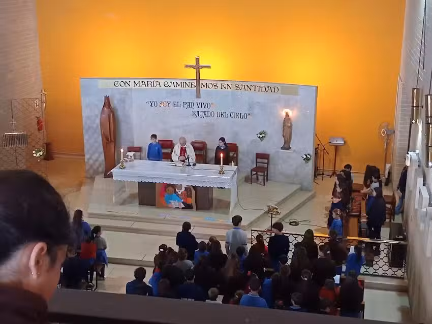 Capilla Colegio &ldquo;Cristo Rey&rdquo;