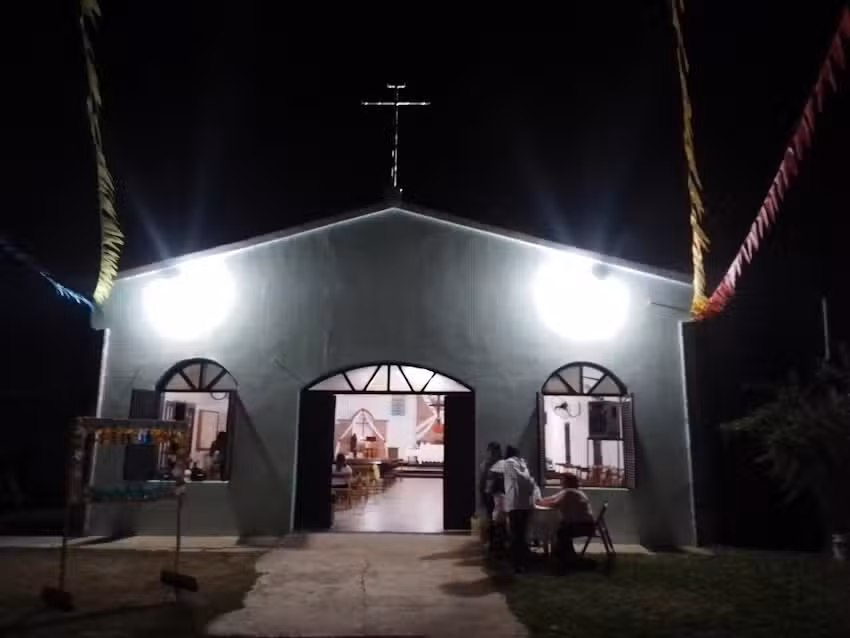 Capilla Cruz De Los Milagros