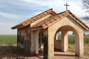 Capilla en el camino de La Chispa a Villa Divisa de Mayo &ndash; Departamento Gral. Lopez &ndash; Santa Fe