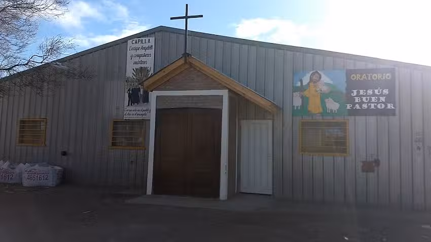 Capilla Enrique Angelelli y Compa&ntilde;eros M&aacute;rtires