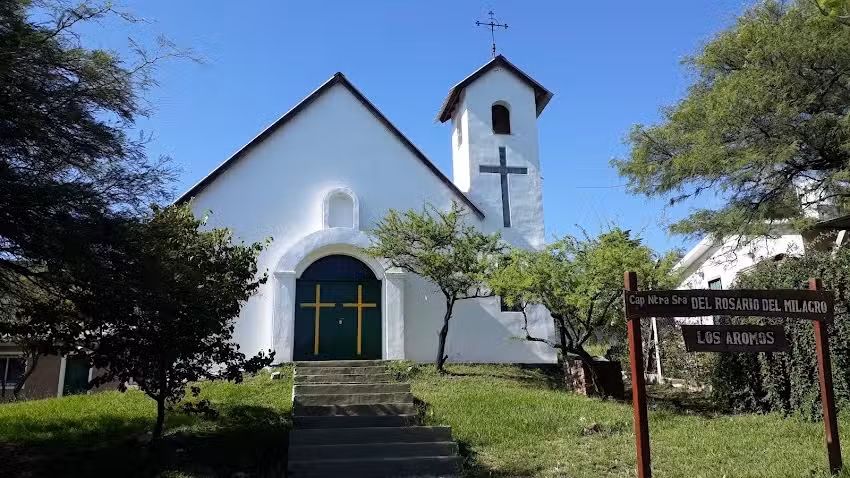 Capilla Los Aromos
