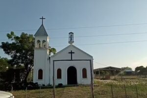 Capilla Mar&iacute;a auxiliadora &ndash; Guajo