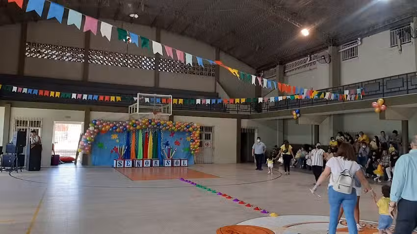 Capilla Mar&iacute;a Auxiliadora (P&iacute;o XI)