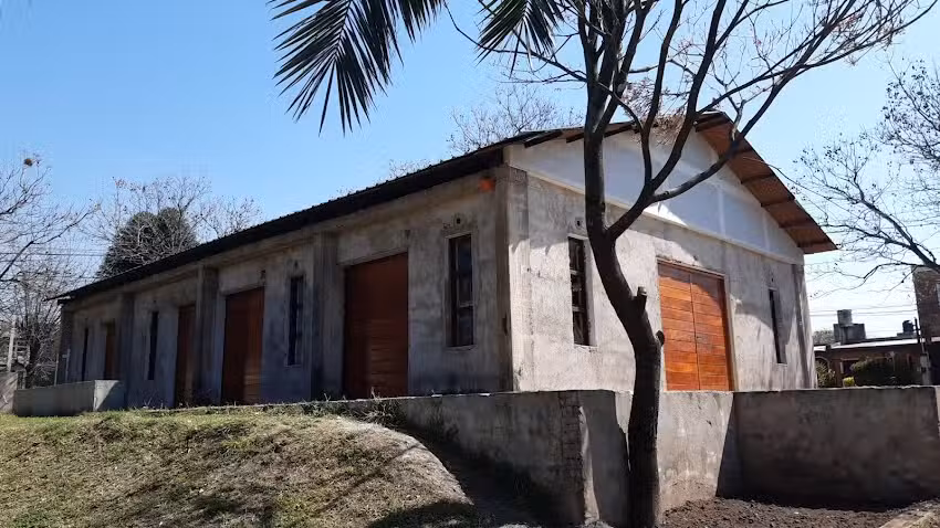 Capilla san Gabriel plaza barrio telef&oacute;nico