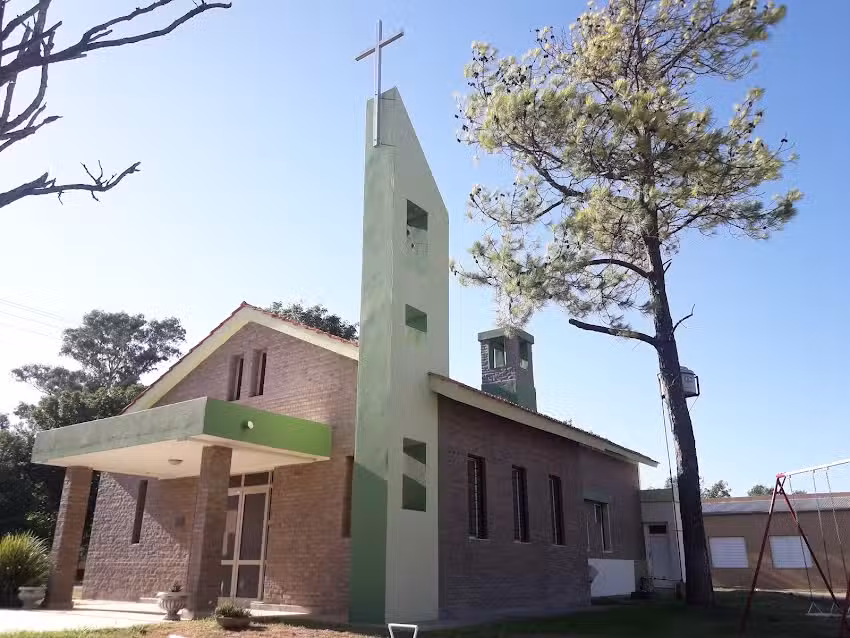 Capilla San Pedro. Pueblo Marini