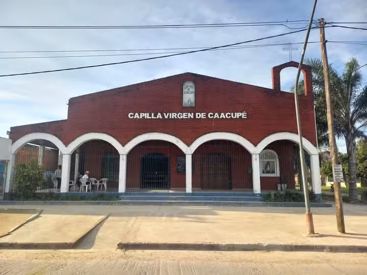 Capilla Virgen De Caacupe I