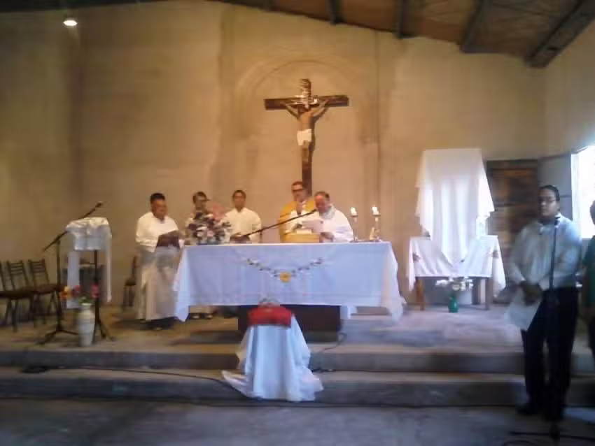 Capilla Virgen De La Medalla Milagrosa