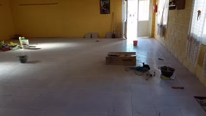 CARITAS Suardi Sal&oacute;n