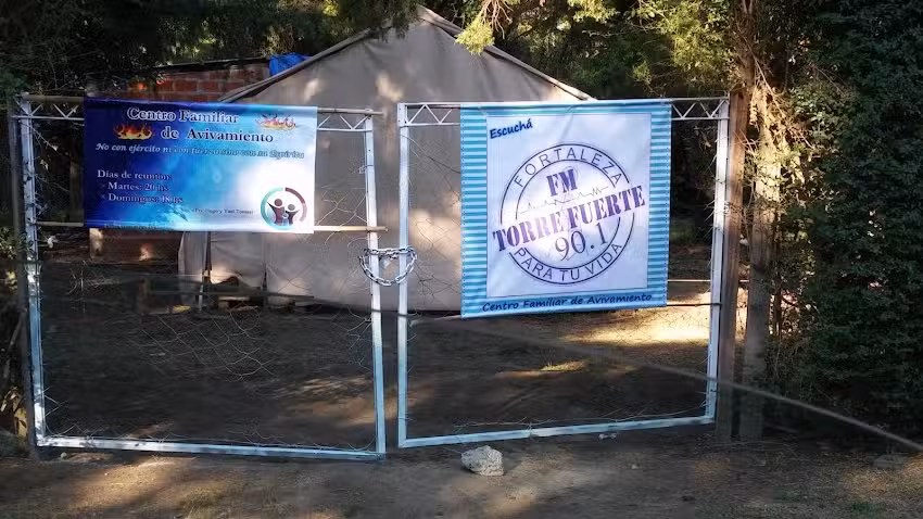 Cento Familiar De Avivamiento