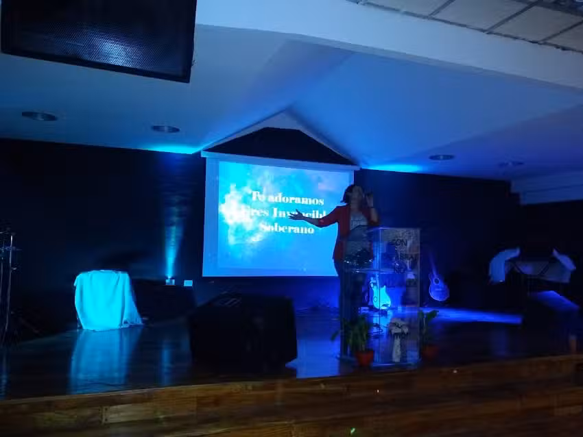 Centro Cristiano Compartiendo La Vida Floresta