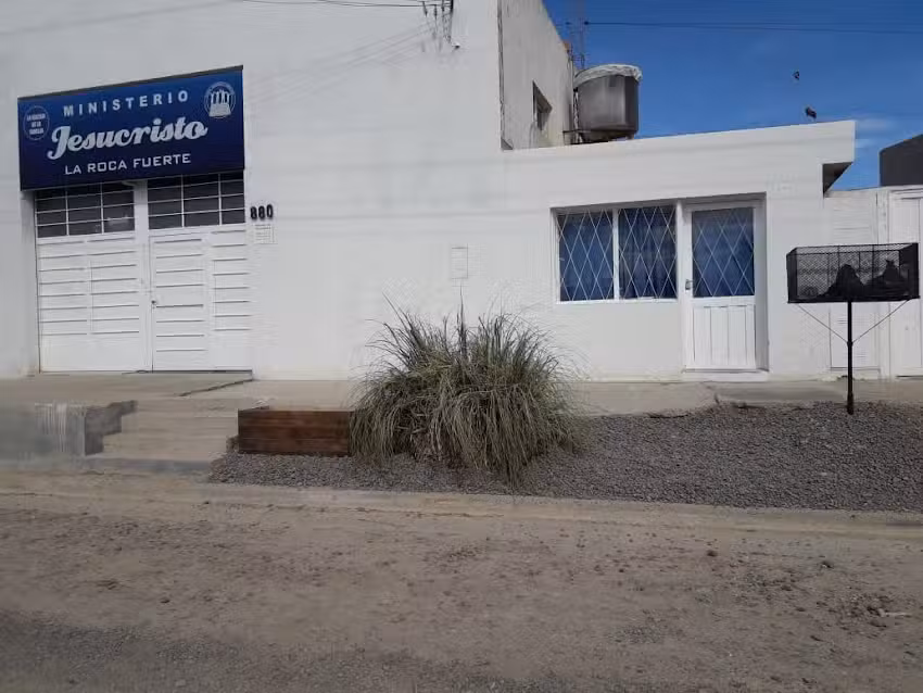 Centro Cristiano Jesucristo La Roca Fuerte