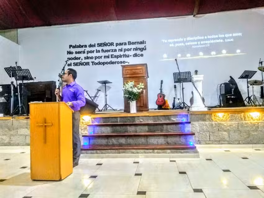 Centro Familiar Cristiano de Bernal