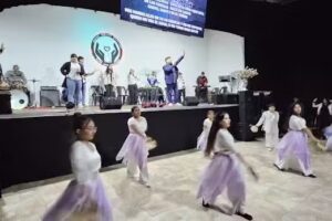 CFC DIOS CON NOSOTROS