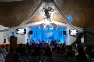 Cumbre Mundial De Los Milagros Zapala