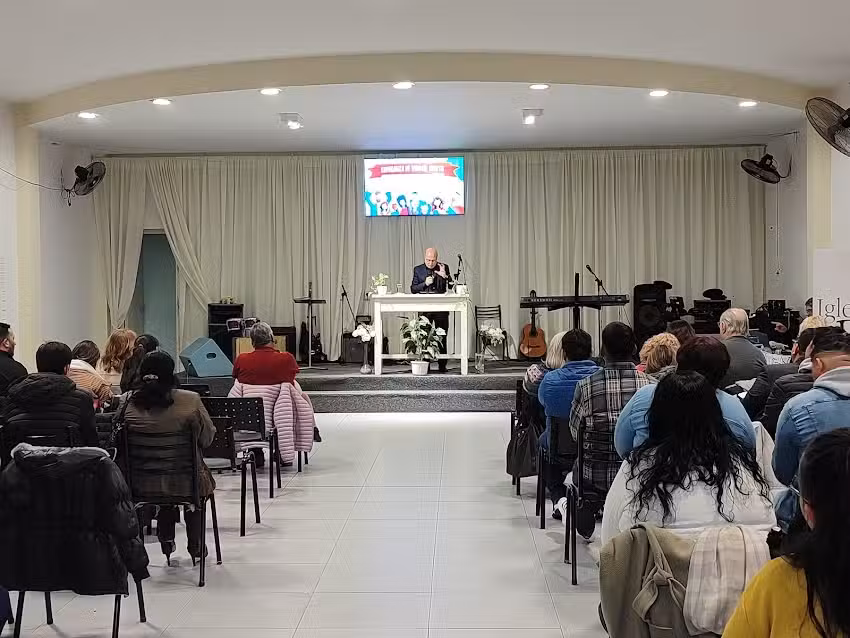 Esperanza de Vida en Cristo Iglesia de Dios Haedo