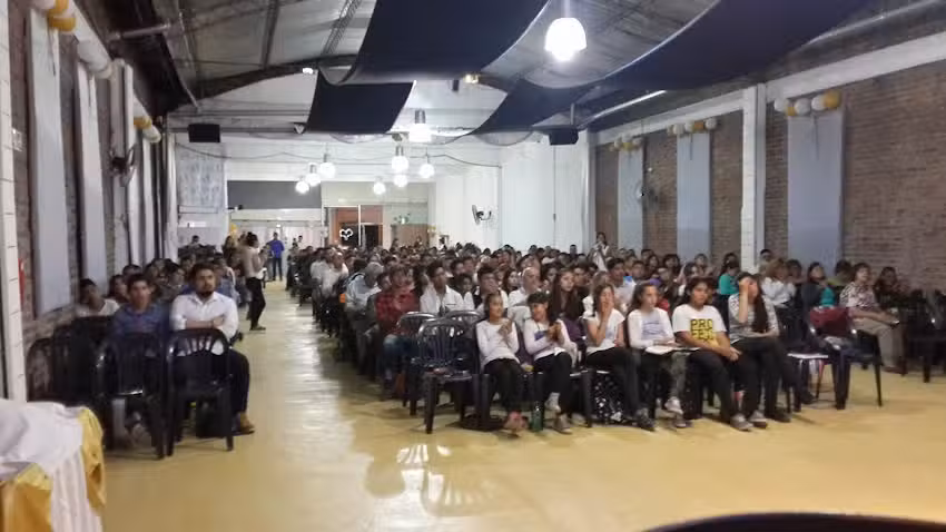 Full 30 &ndash; Casa de Oraci&oacute;n