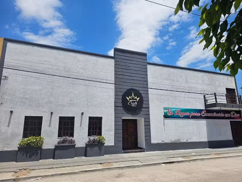 Fundaci&oacute;n Vida a la Familia