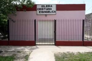 I.C.E (Iglesia Cristina Evang&eacute;lica).