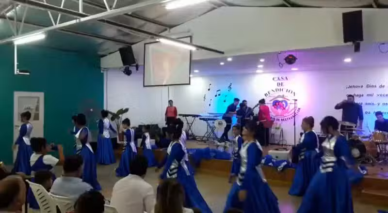 Igelsia Casa de Bendicion