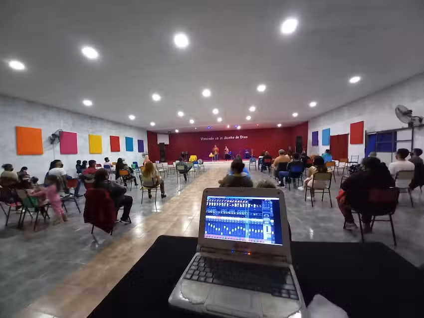 Iglesia A Su Dise&ntilde;o