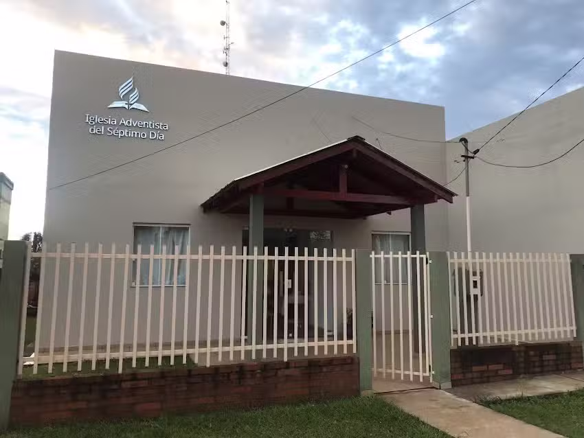 Iglesia Adventista Del S&eacute;ptimo D&iacute;a B. Irigoyen