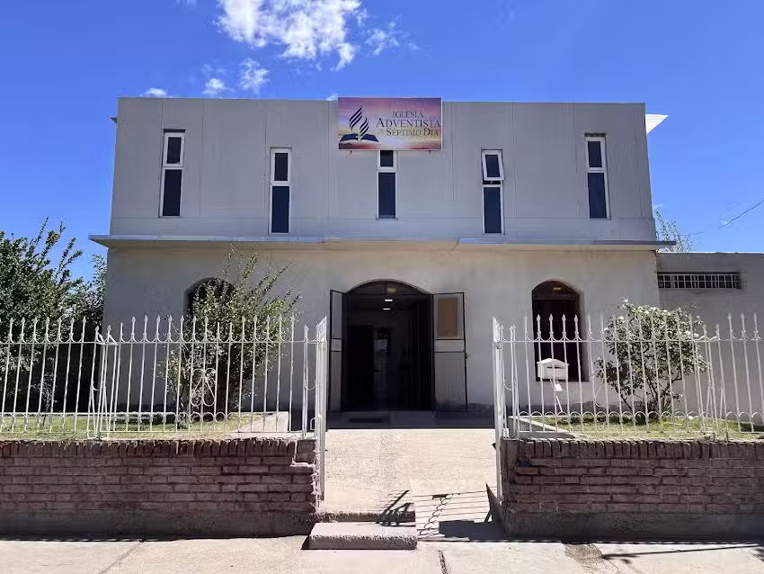 Iglesia Adventista del S&eacute;ptimo D&iacute;a &ndash; Centenario (Neuqu&eacute;n)