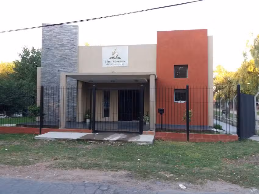 Iglesia Adventista del S&eacute;ptimo D&iacute;a &ndash; Los Tilos