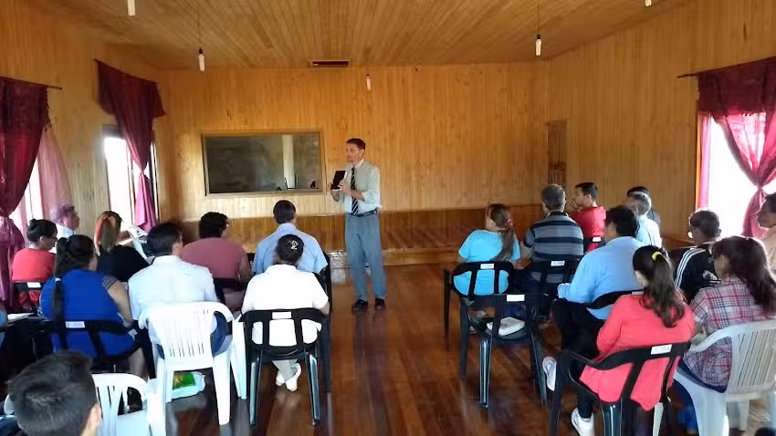 Iglesia Adventista Del S&eacute;ptimo D&iacute;a Pozo Azul