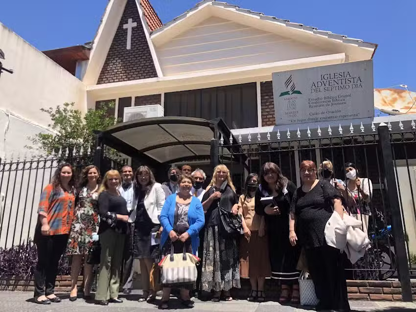 Iglesia Adventista del S&eacute;ptimo D&iacute;a &ndash; Villa Adelina