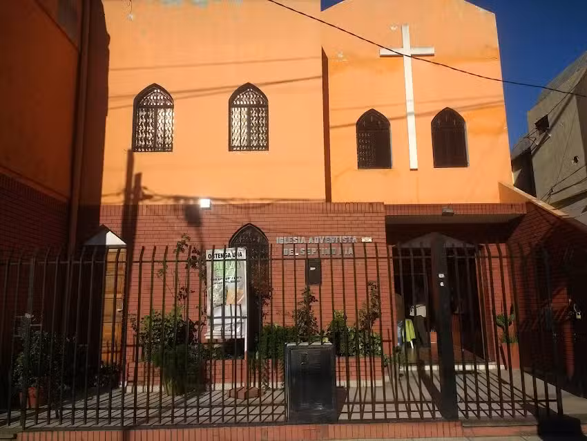 Iglesia Adventista del S&eacute;ptimo D&iacute;a &ndash; Villa Madero