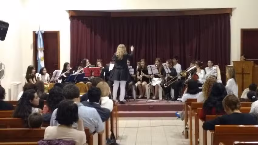 Iglesia Adventista del S&eacute;ptimo D&iacute;a &ndash; Villa Zagala