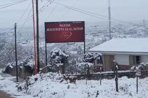 Iglesia &Aacute;gape