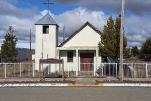 Iglesia Aldea Beleiro