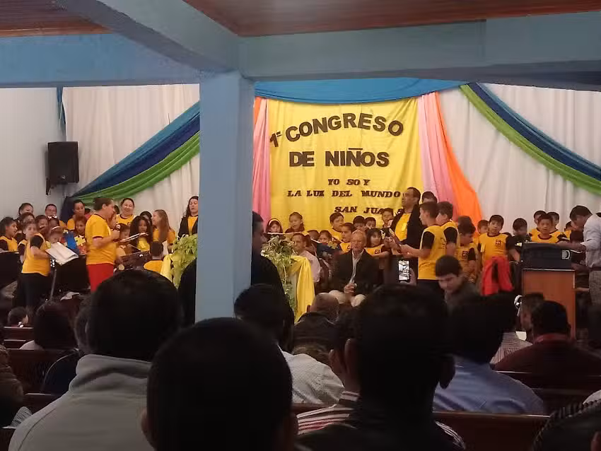 Iglesia Asamblea De Dios 248