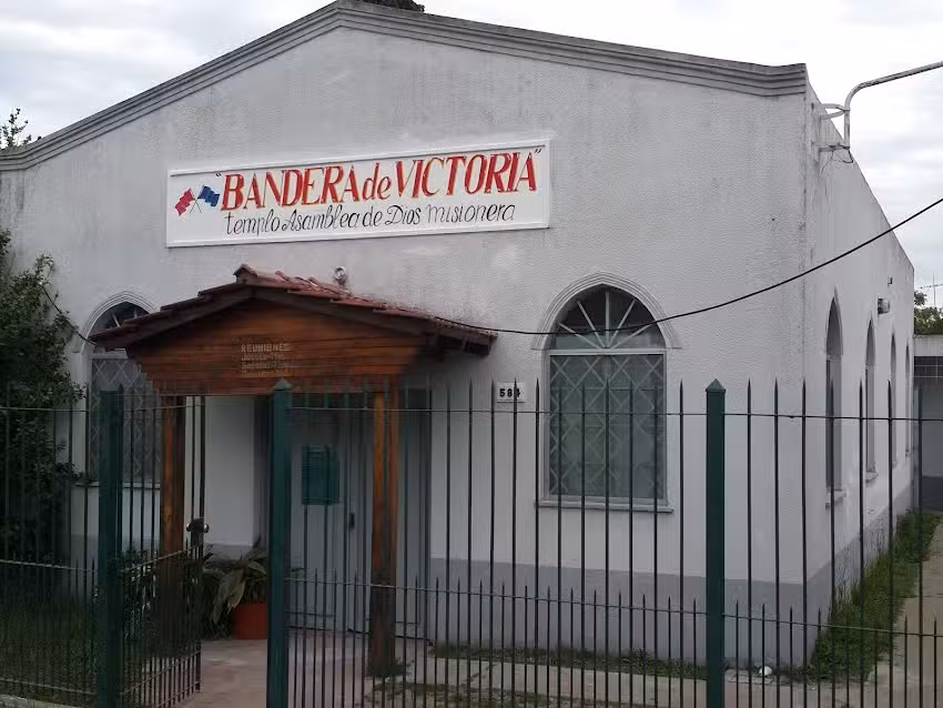 Iglesia BANDERA de VICTORIA