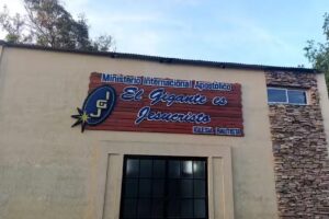 Iglesia Bautista El Gigante es Jesucristo