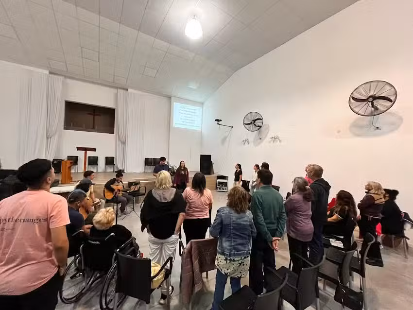 IGLESIA BAUTISTA LOS AROMOS