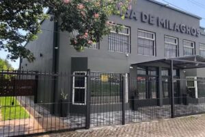 Iglesia Casa de Milagros. Pastor Antonio Kerikian