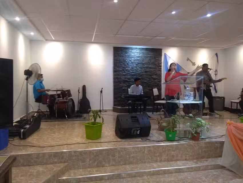 Iglesia Centro Cristiano Monte de Dios