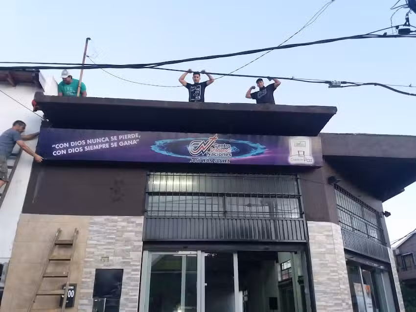 Iglesia Centro Cristiano Para Las Naciones (CCN Jos&eacute; Le&oacute;n Su&aacute;rez)