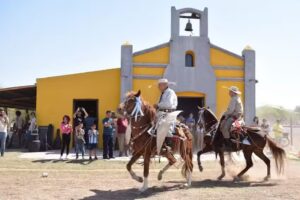 Iglesia Cha&ntilde;ar Laguna