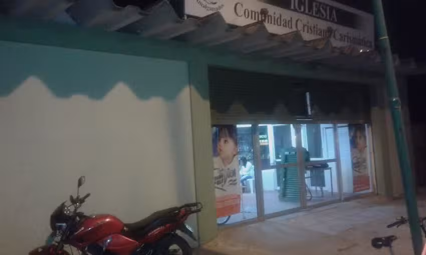 Iglesia comunidad cristiana carism&aacute;tica