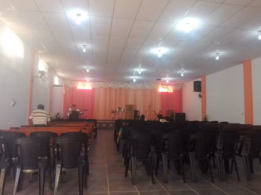 Iglesia Cristiana &Aacute;gape &ldquo;Jesucristo Nuestro Refugio&rdquo; calle principal lote 1 Mza 56de B&deg; Nuestro Hogar 3