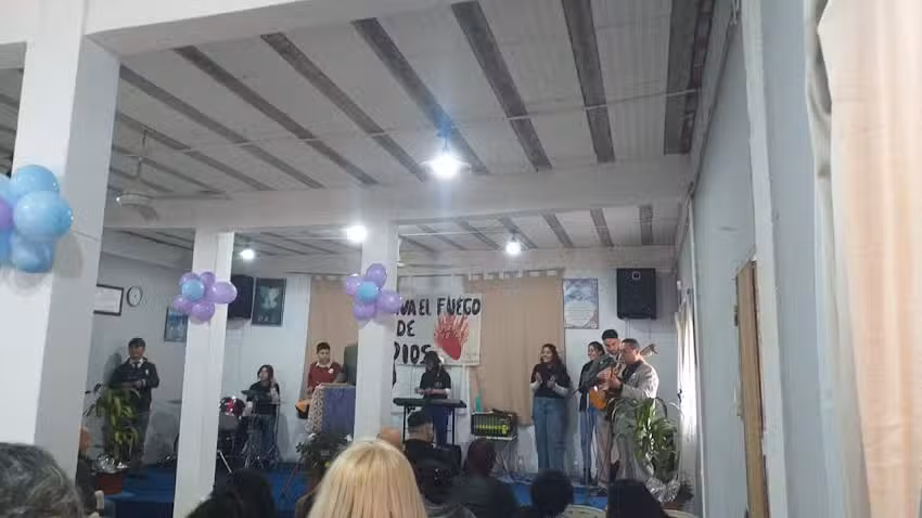 Iglesia cristiana clamor divino