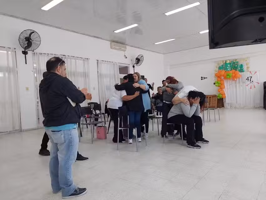 Iglesia cristiana luz de salvacion