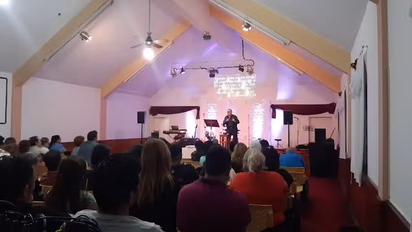 Iglesia Cristo es Vida Ituzaingo