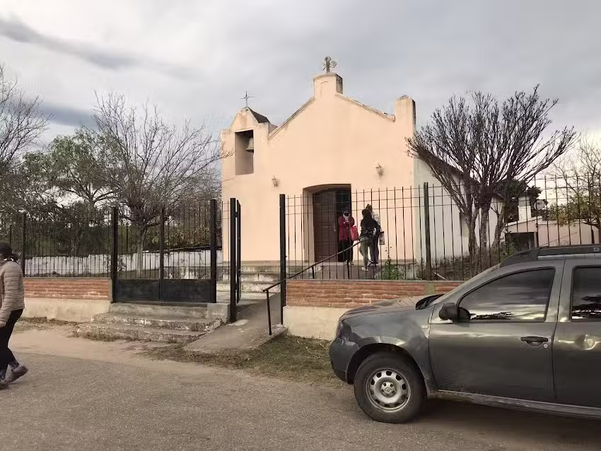 Iglesia De Anquincila